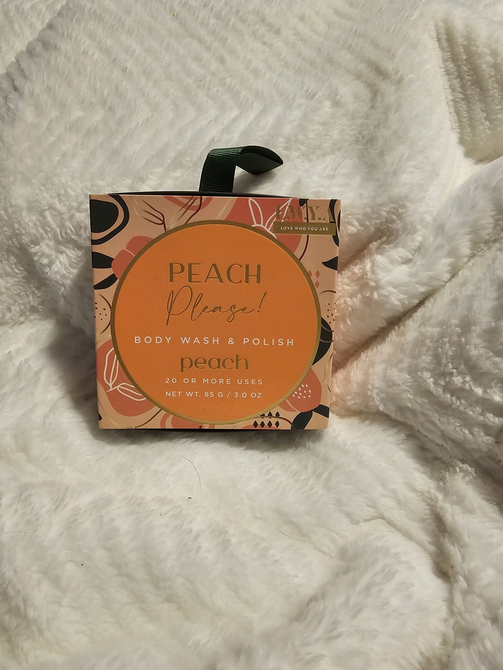 L.W.Y.A. (Love Who You Are) by Kim Gravel "Peach Please!" Body Wash and Polish